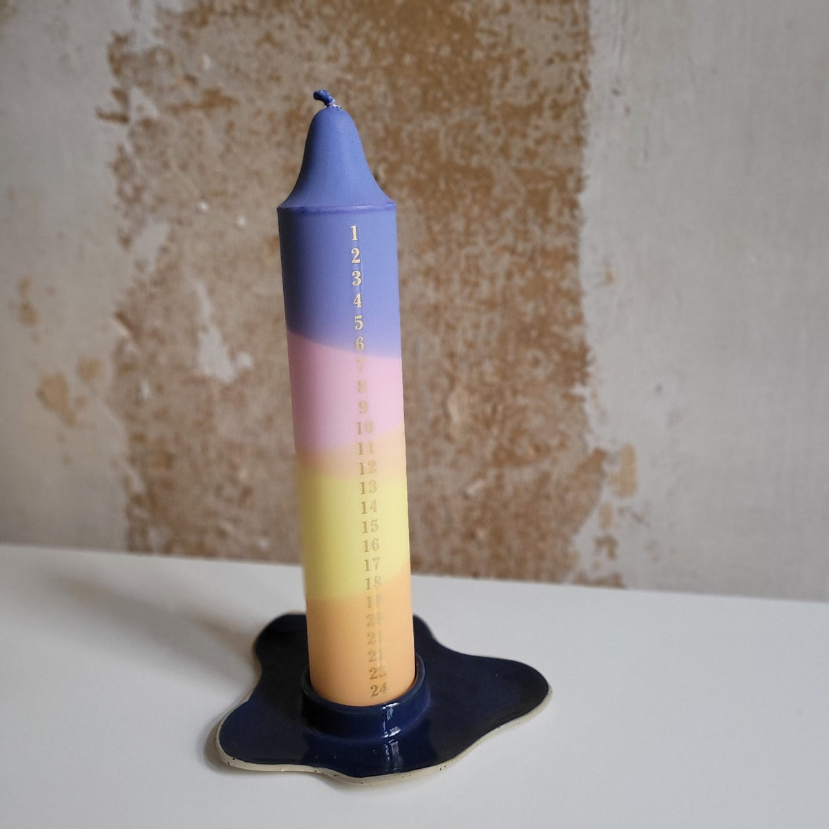 AdventskalenderKerze 'blue pink yellow orange'