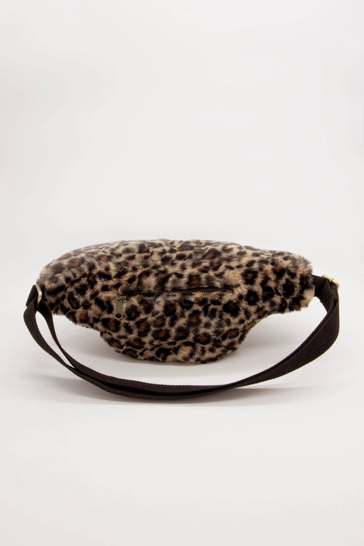 Hindbag Sasha Gürteltasche aus Kunstfell mit Leopardenmuster