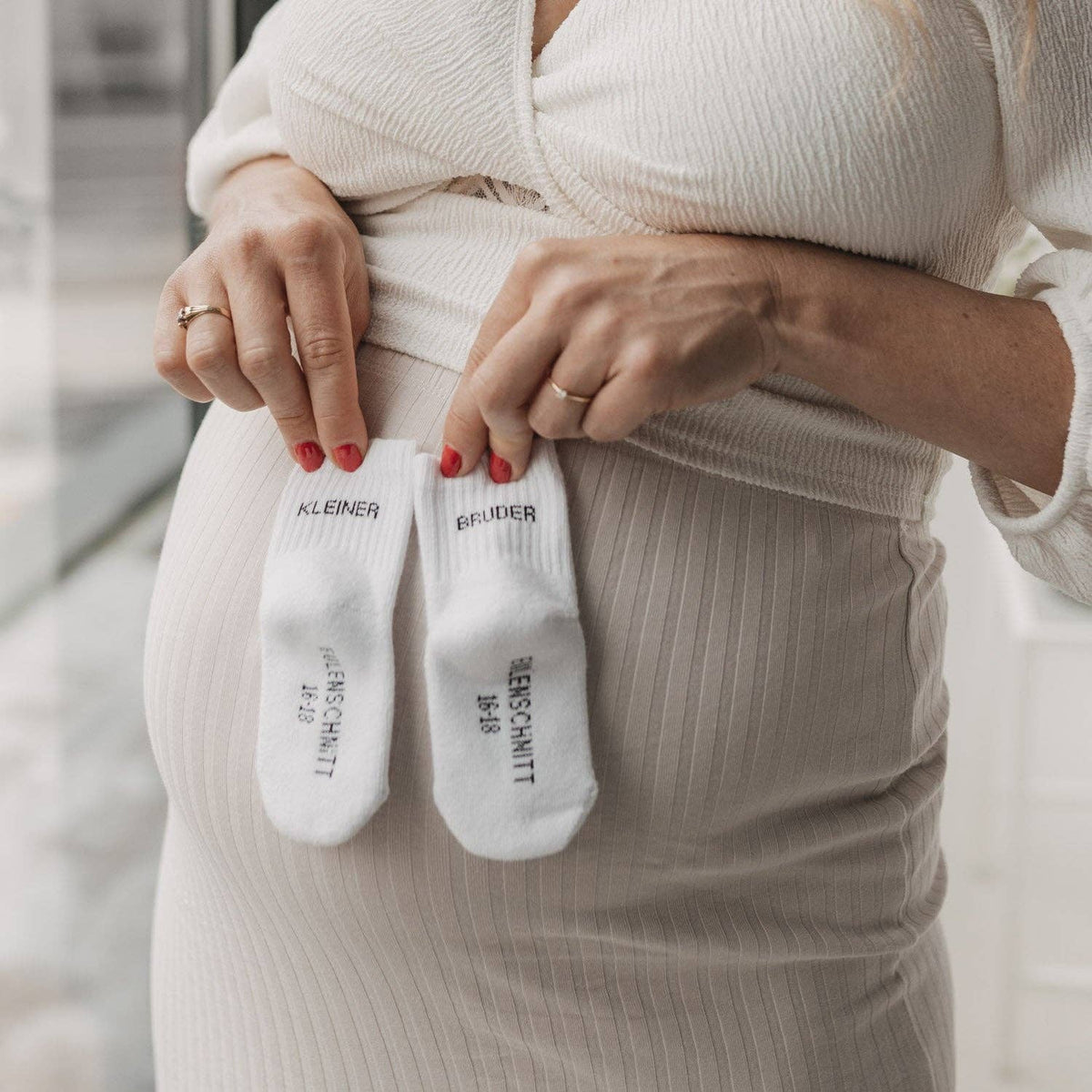 Eulenschnitt - Babysocken "Kleiner Bruder"