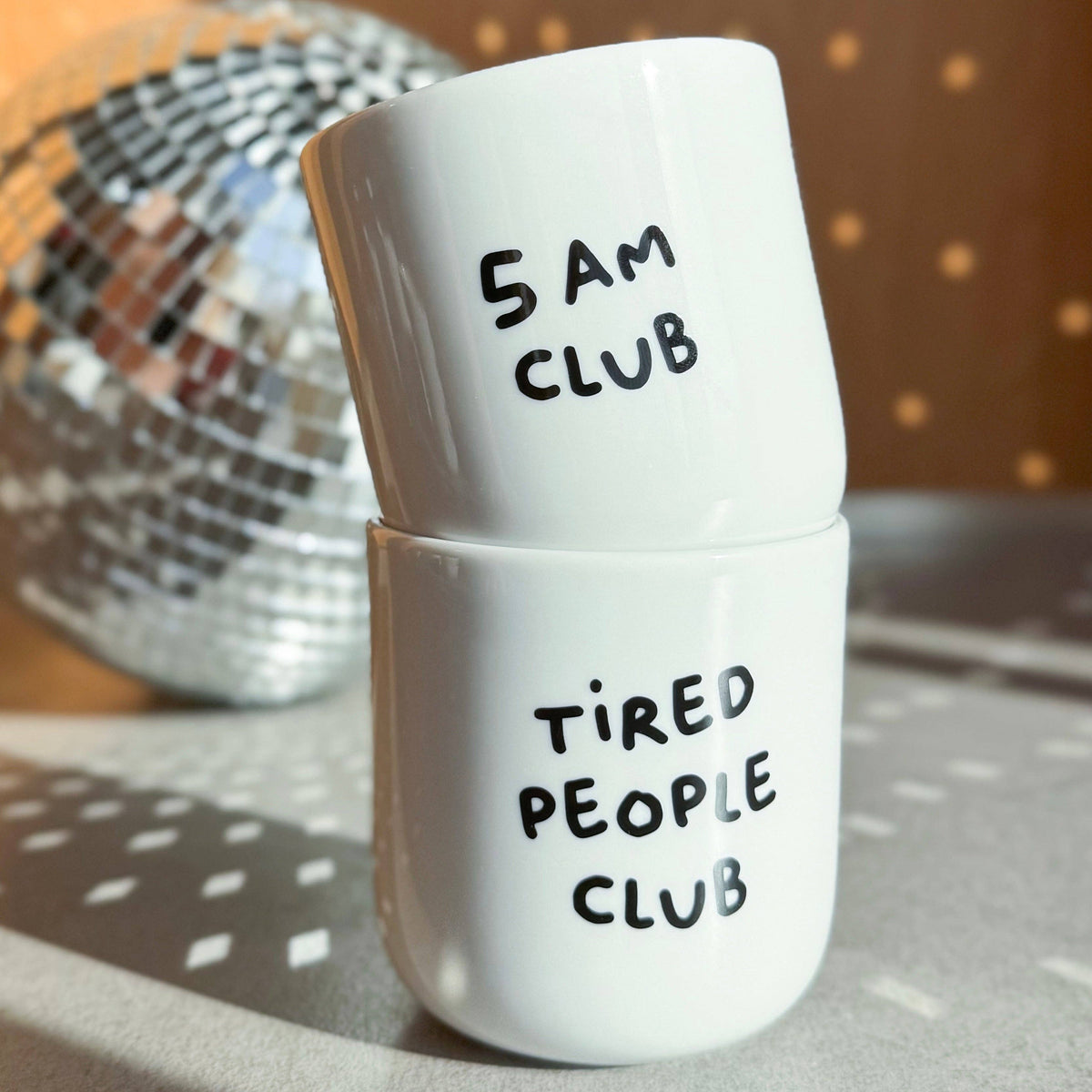 Frau Hansen - Becher Tired People Club