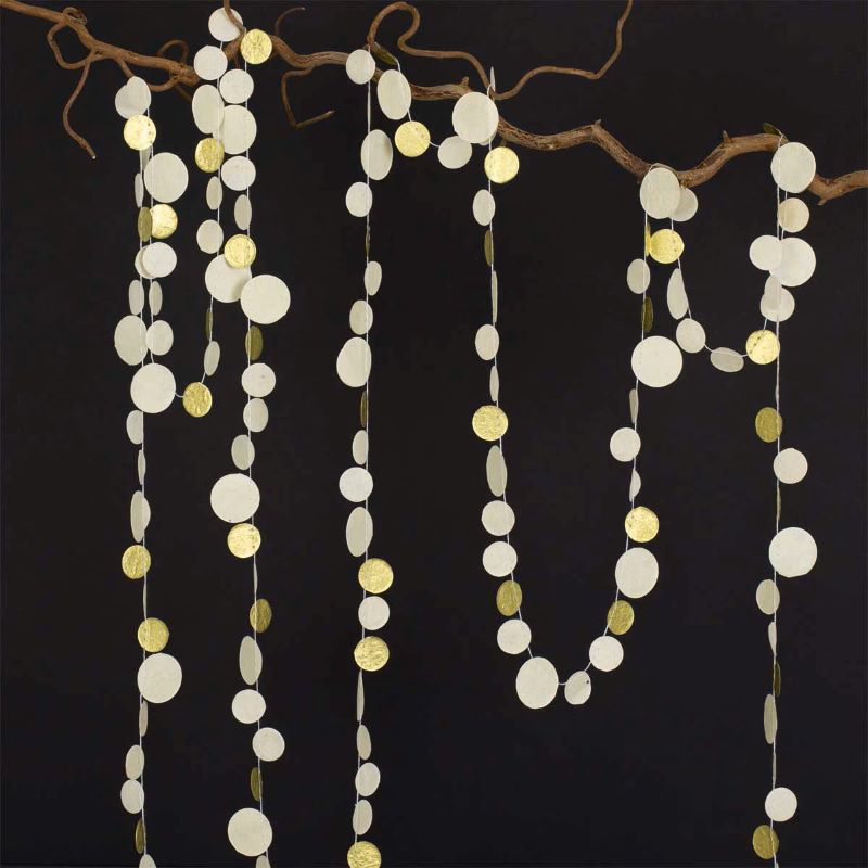 A World of Craft Girlande 'Dots on a String' (weiß/gold)