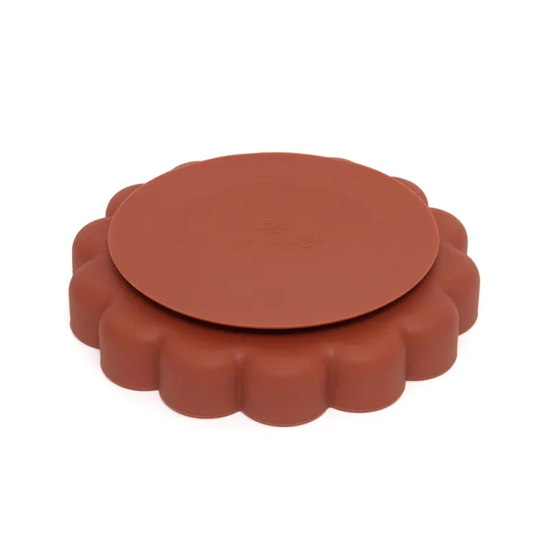 Petit Monkey SilikonTeller mit Saugboden 'LÖWE/Baked Clay'