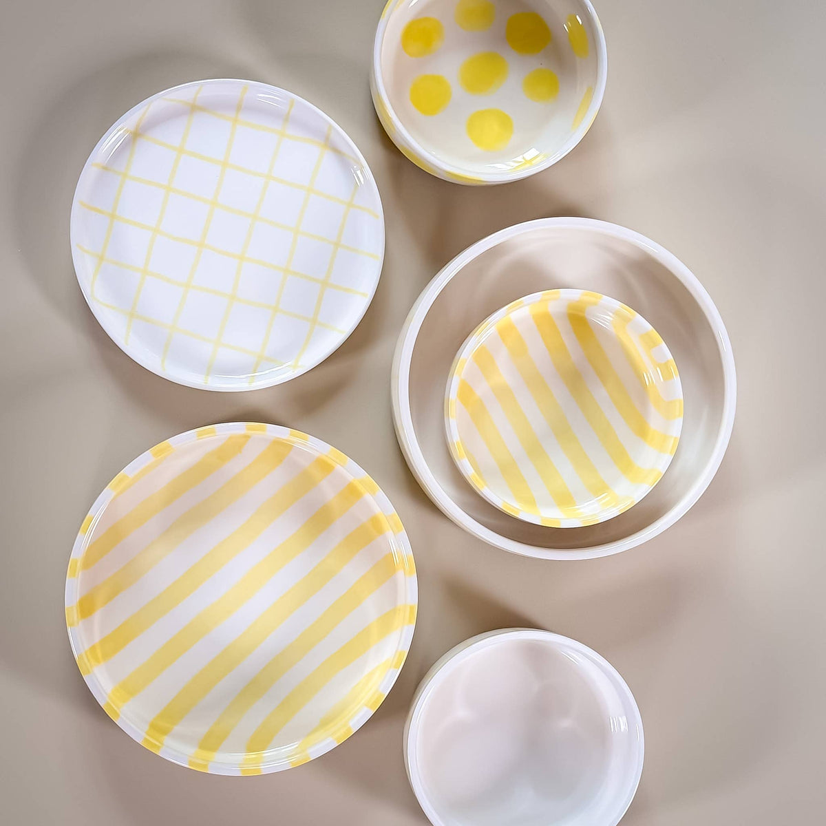 Magazin Minori Schale gross Stripes - spiaggia yellow