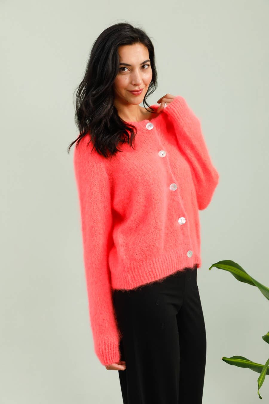 Rundhalsausschnitt-Cardigan mit Knöpfen aus 80 % Kid-Mohair
