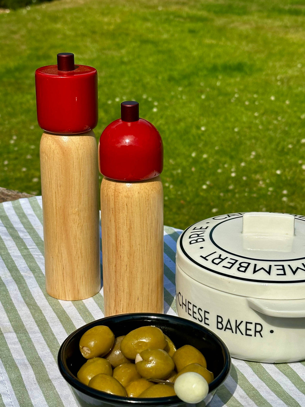 Maegen Salz- und Pfeffermühle, Rot und Rot
