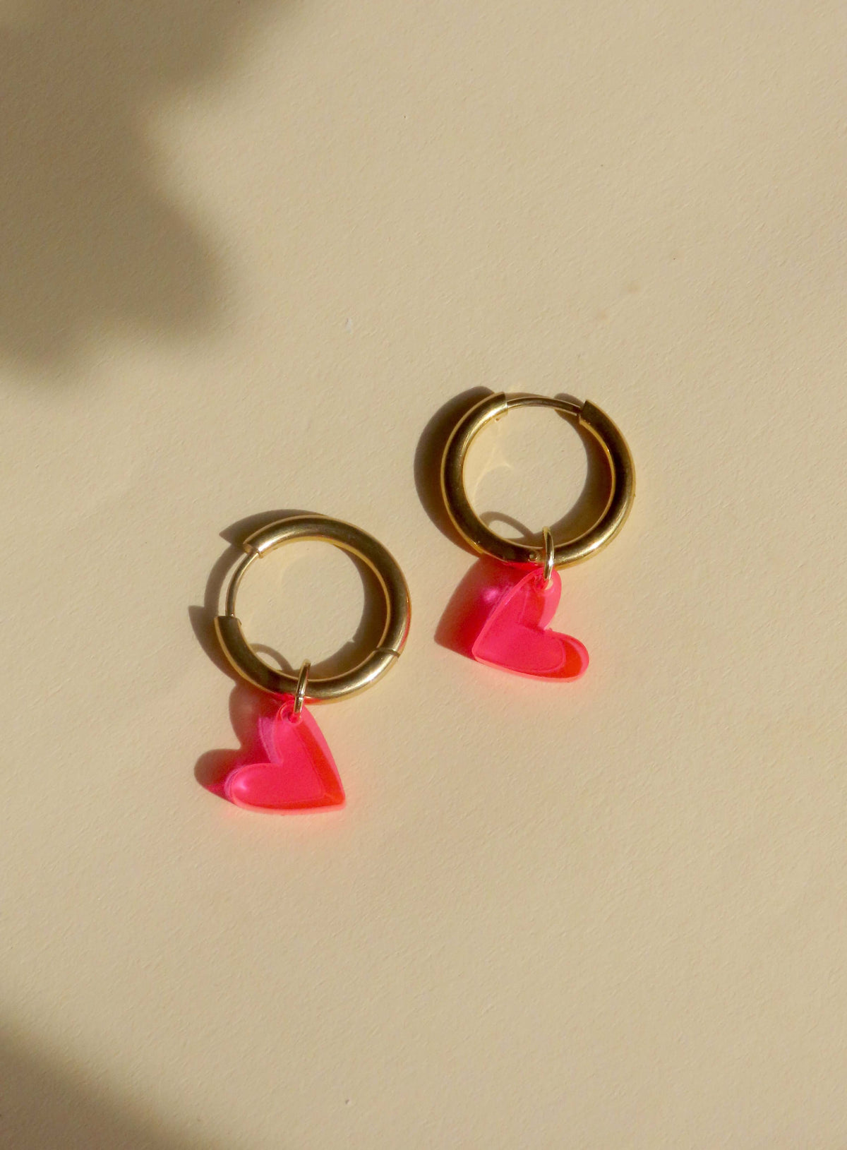 niemalsmehrohne Pink Neon Herz Creolen - Gold oder silber