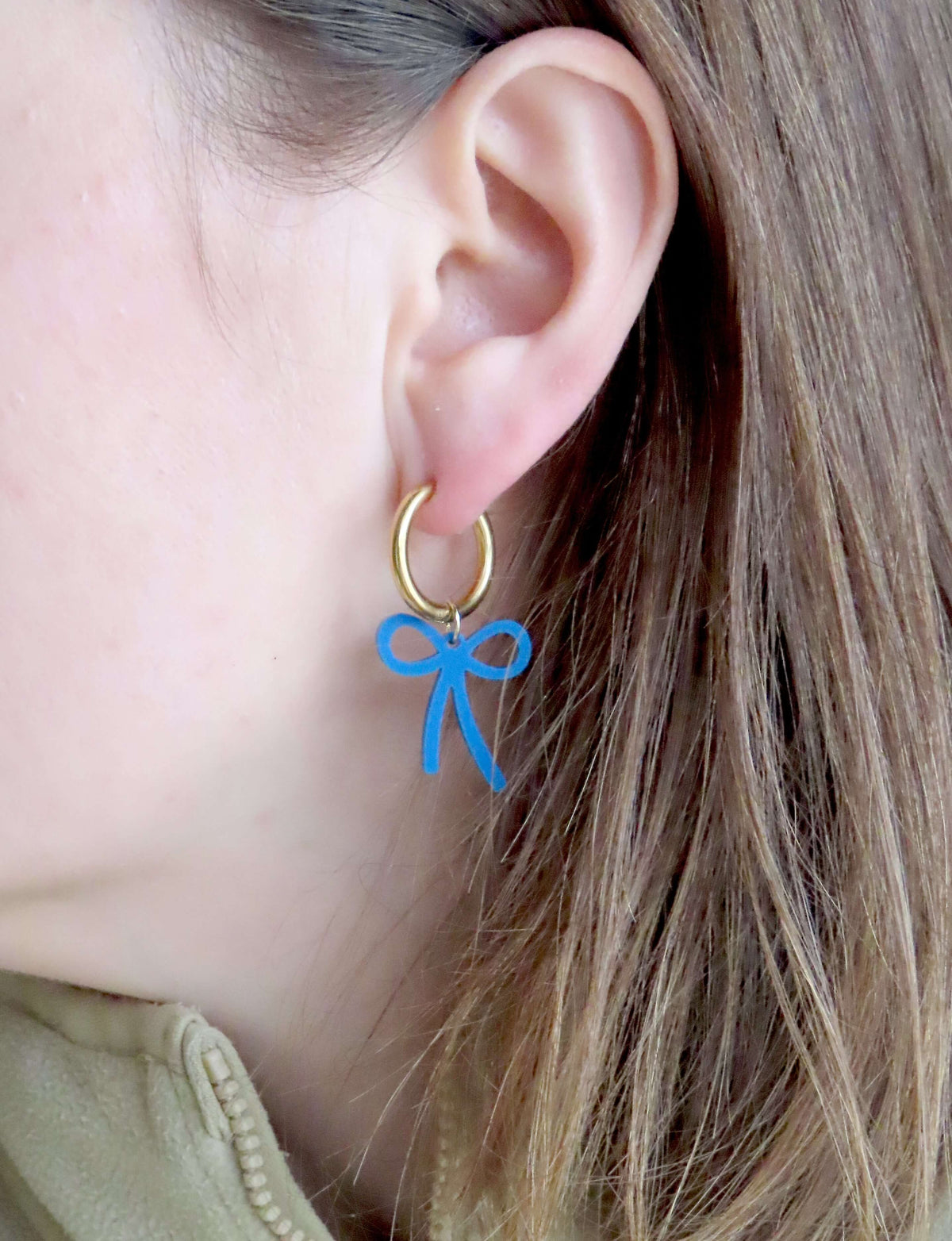niemalsmehrohne "Blue Bow" blaue Schleifen Creolen Gold oder Silber