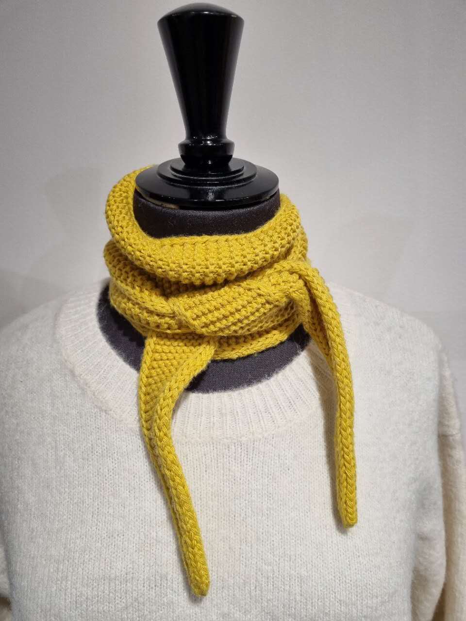 Kleiner Schal von Calie Paris
