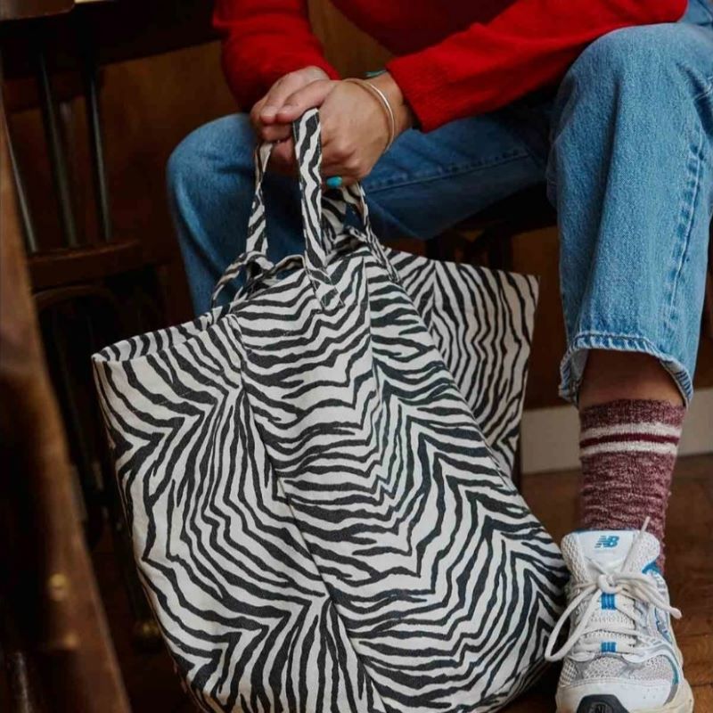 Rose in April "Elisa" Shopper Greige Zebra