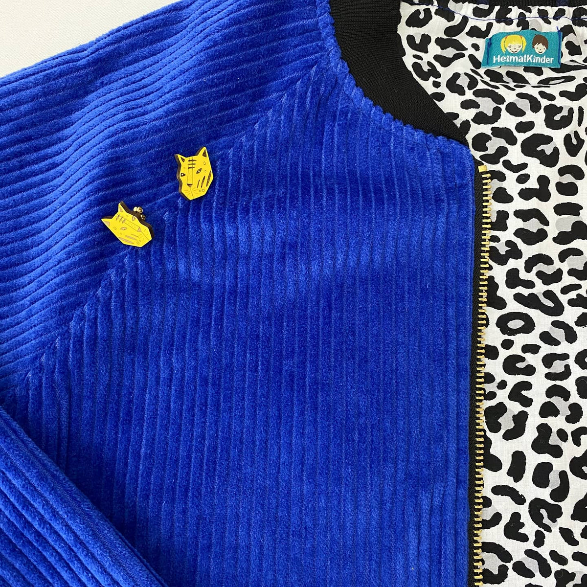 Studio du. Bomberjacke Breitcord 'knallblau/Leo' studio du.