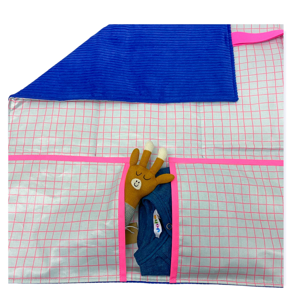 studio du. Wickelunterlage 'knallblau / pink grid'