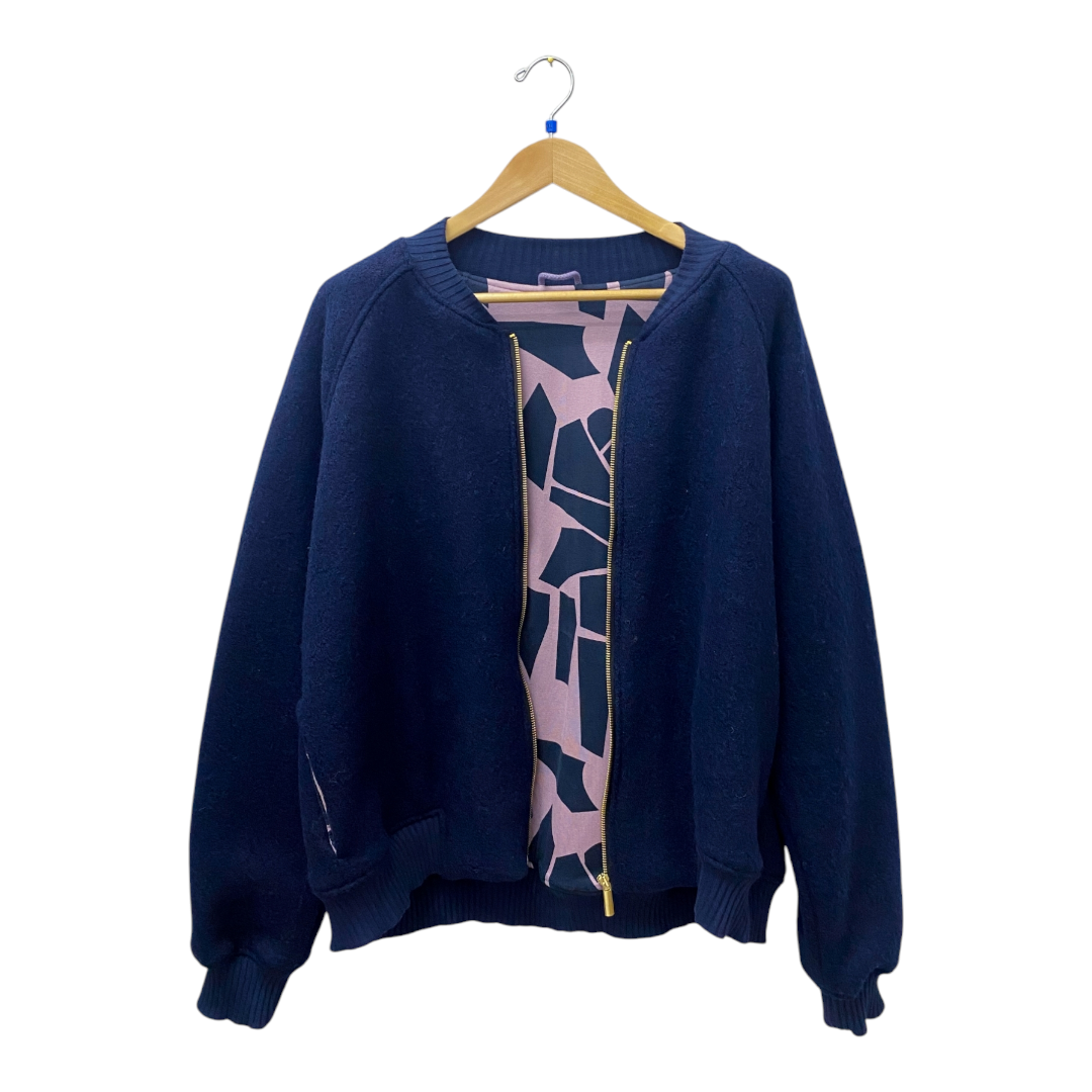Studio du. Bomberjacke Wollwalk dunkelblau flieder Grafik