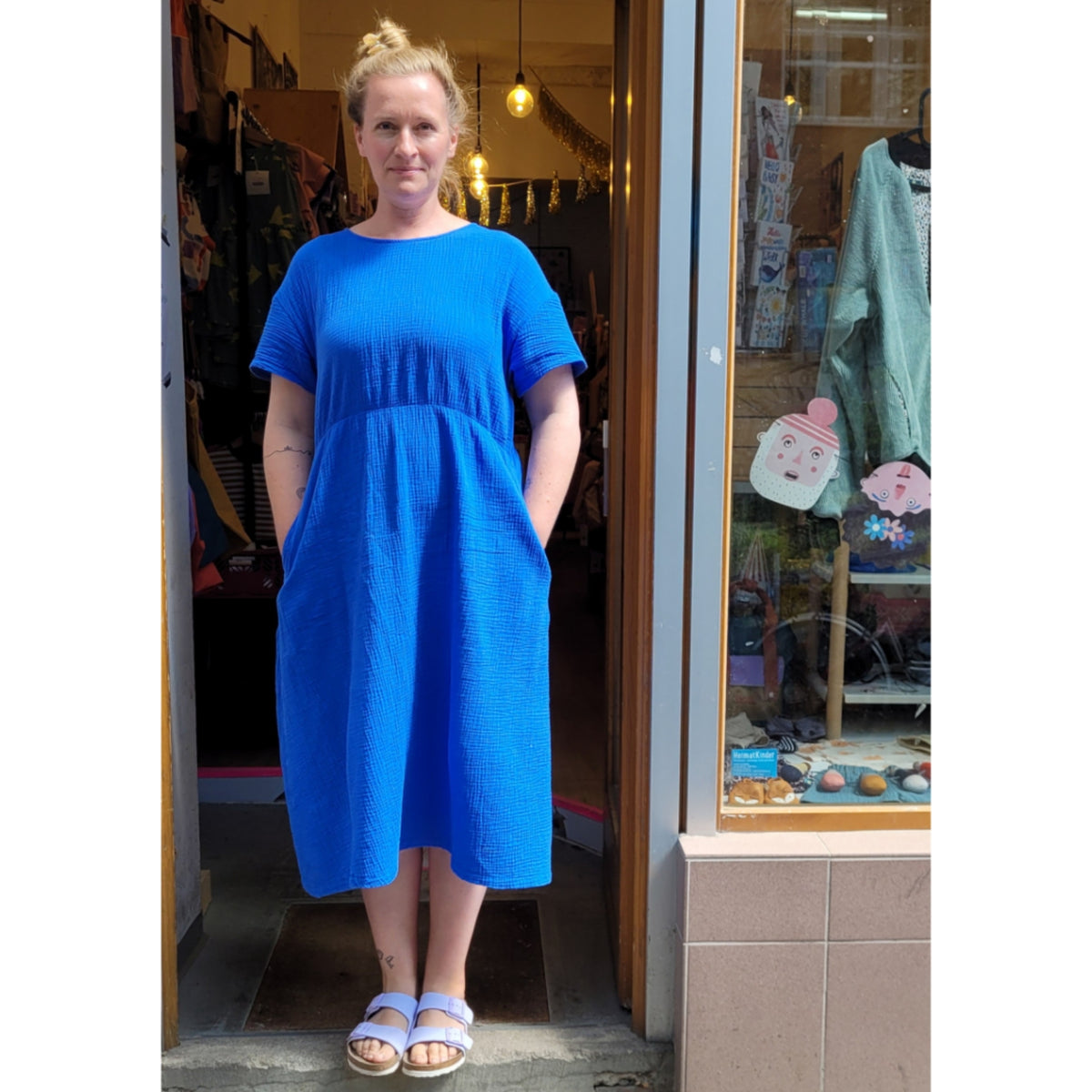 Studio du. MidiKleid aus Musselin in knallblau
