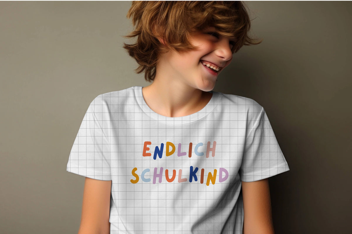 Modern Kids Art - Bügelbild "Endlich Schulkind" Groß
