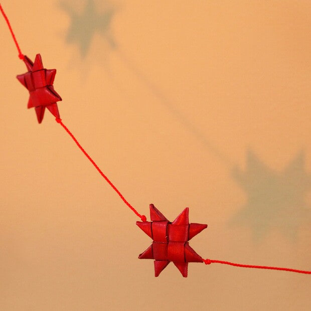 A World of Craft Girlande 'Stars on a string' rot