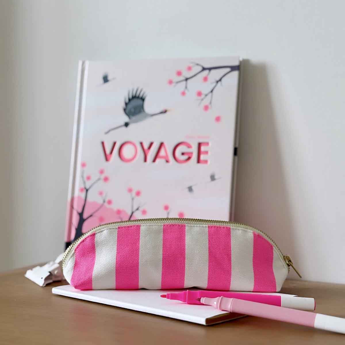 Rose in April "GASTON"/ Etui Streifen Neonpink