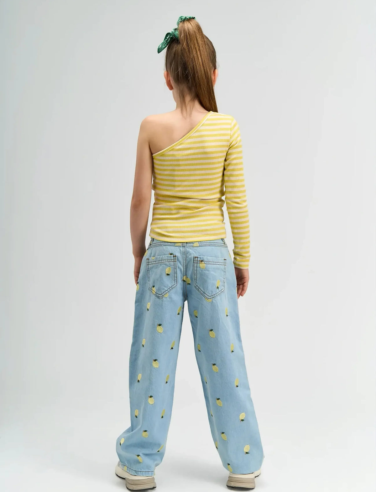 THE NEW TNSia Wide Fit Jeans - Jeans Hose mit Zitronen