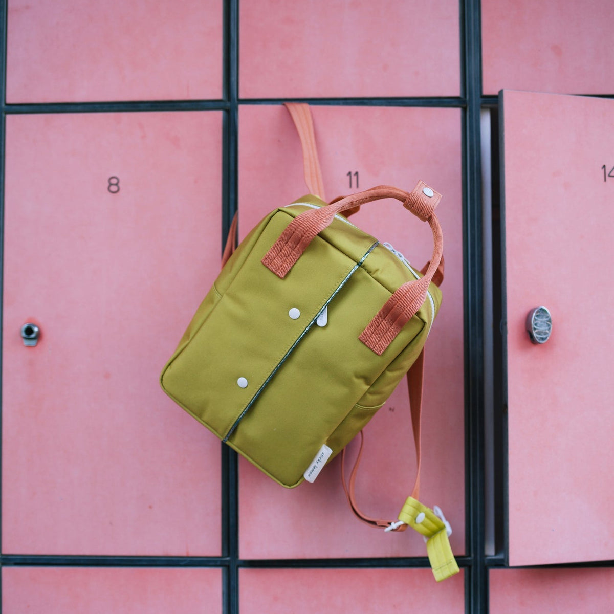 Sticky Lemon Rucksack klein backpack small | better together | colourblocking | boost green